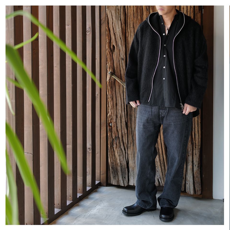 FULL ZIP HOOD  Black Hairy Wool