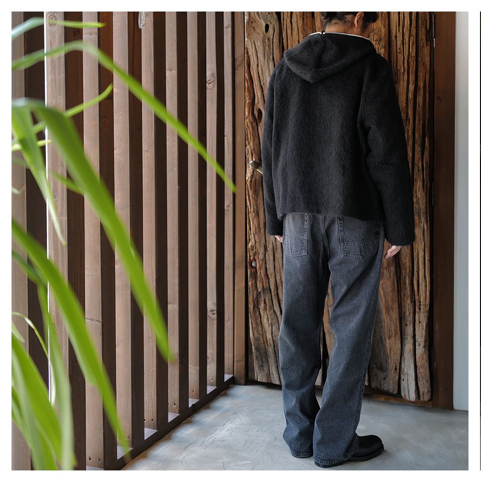 FULL ZIP HOOD  Black Hairy Wool