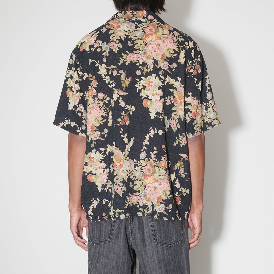 ELDER SHIRT SHORTSLEEVE    Black Floral Tapestry Print