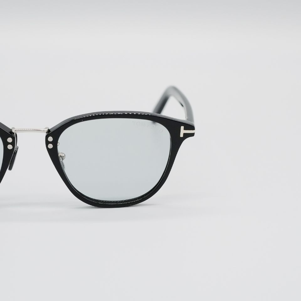 TOM FORD EYEWEAR - FT1049-D-5005A / サングラス / アジアンフィット【日本企画】 (ブラック) / ユニセックス  | River