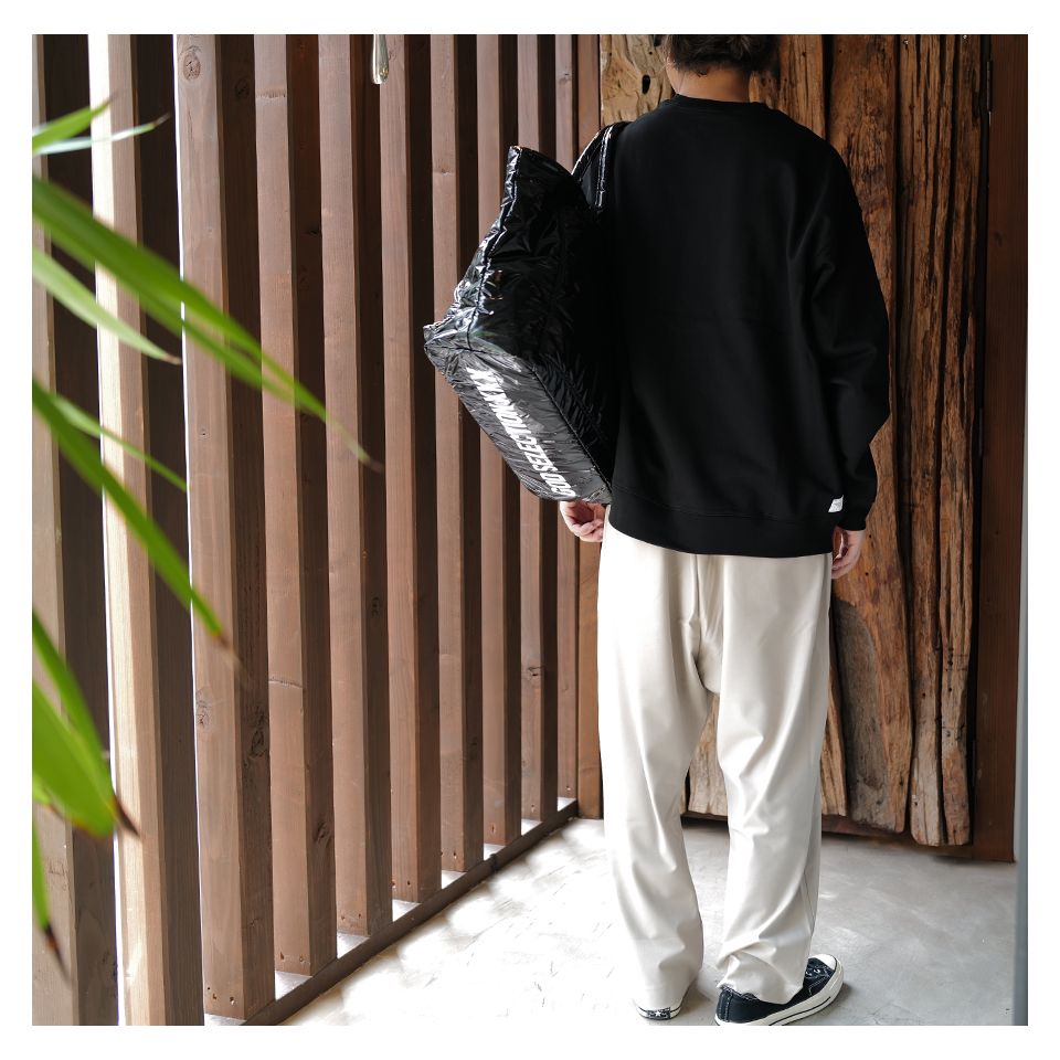GX-S24-CN-04  CREW NECK SWEAT SHIRT   BLACK