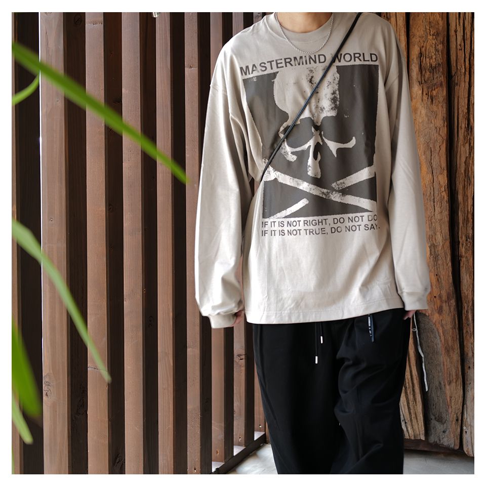 【MASTERMIND WORLD】 POSTER LS TEE  GREIGE