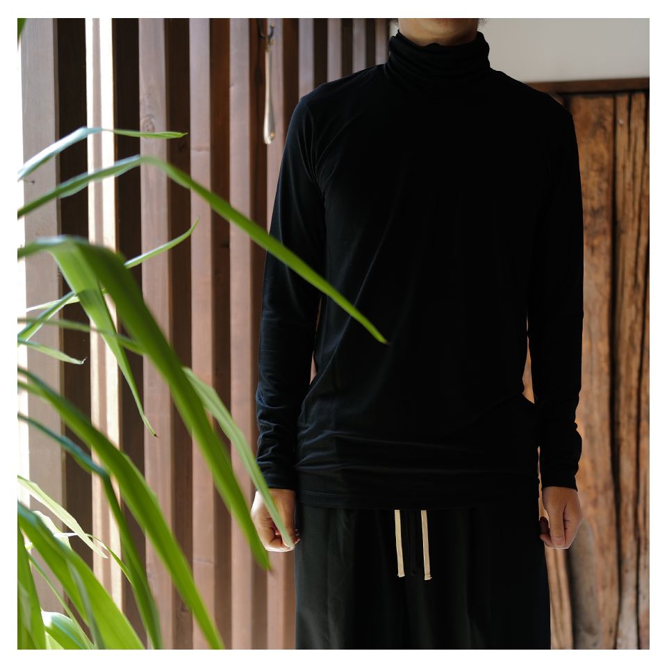 ウールジャージータートルネック[BLACK]