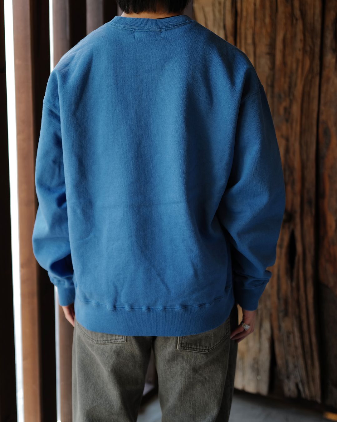 GX-A26-CS-04  CREW NECK SWEAT SHIRT   BLUE