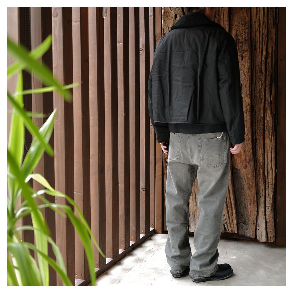 ACE JACKET	Black Aero Nylon
