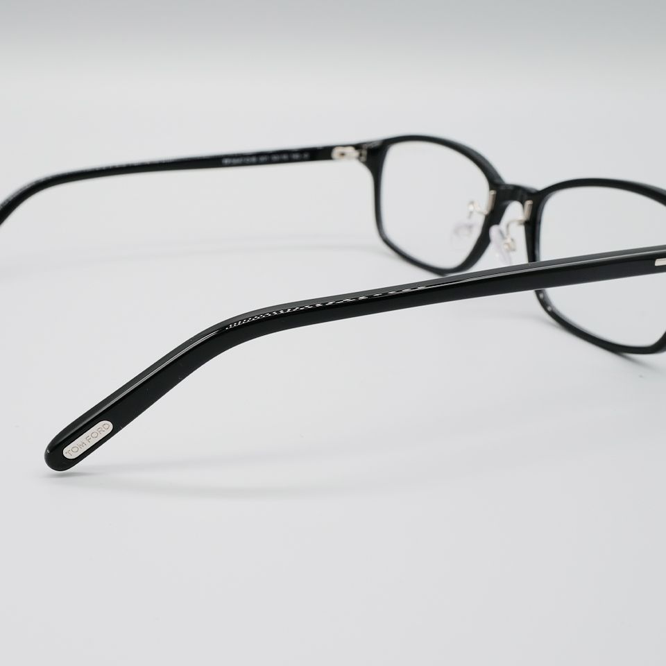 TOM FORD EYEWEAR - FT5727DB-53026 / メガネ フレーム / アジアンフィット【日本企画】 / ユニセックス / クリア フレーム | River