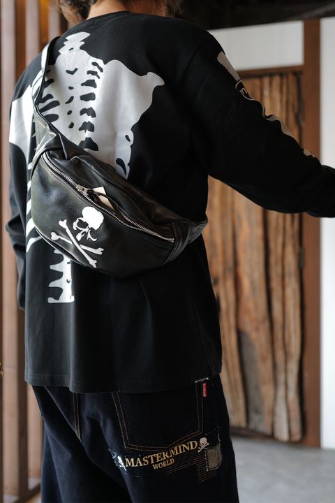 【MASTERMIND WORLD】 x VANSON