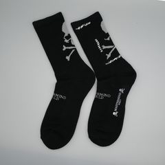 【MASTERMIND WORLD】 STITCH CREW SOCKS  BLACK
