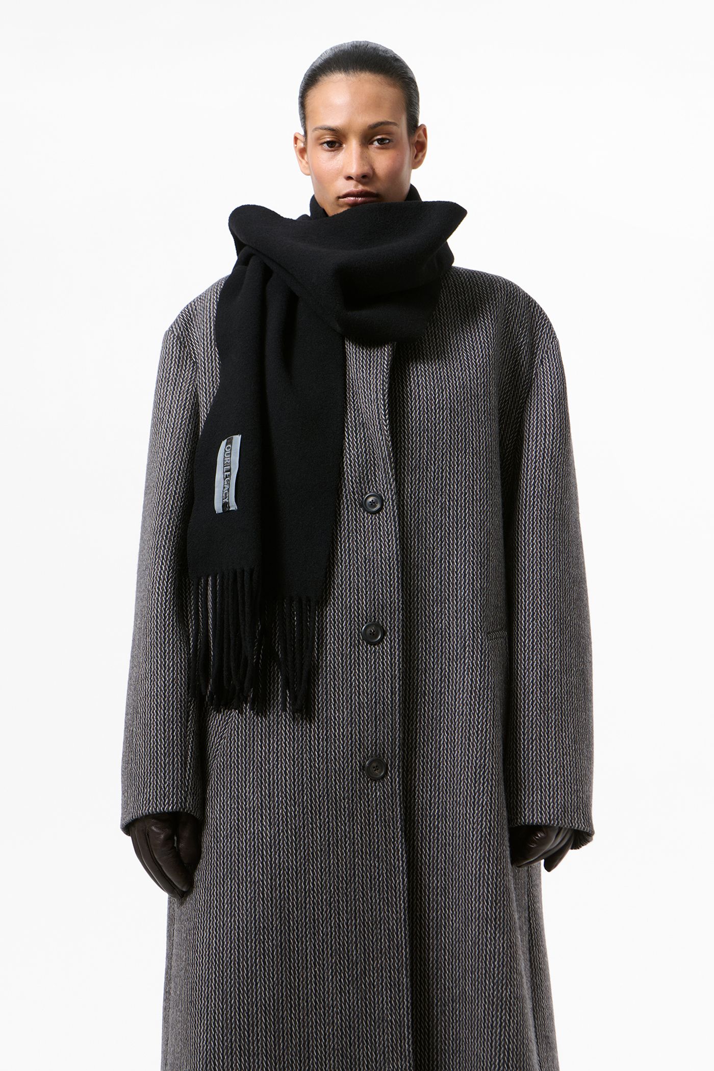ESTATE SCARF   Black Double Wool