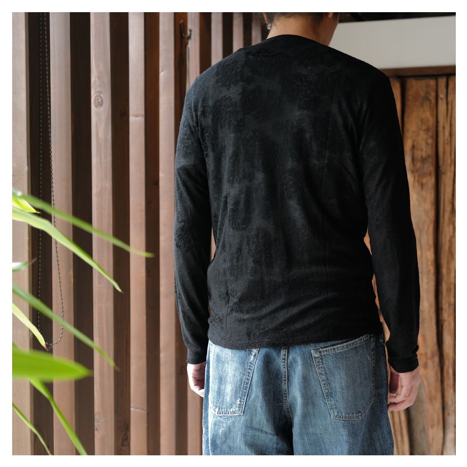REGULAR LONGSLEEVE   Black Romantic Thermal Paisley