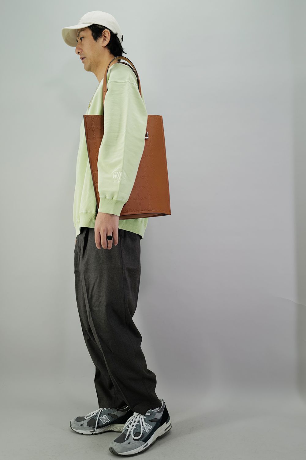 STYLE NO. 2438
