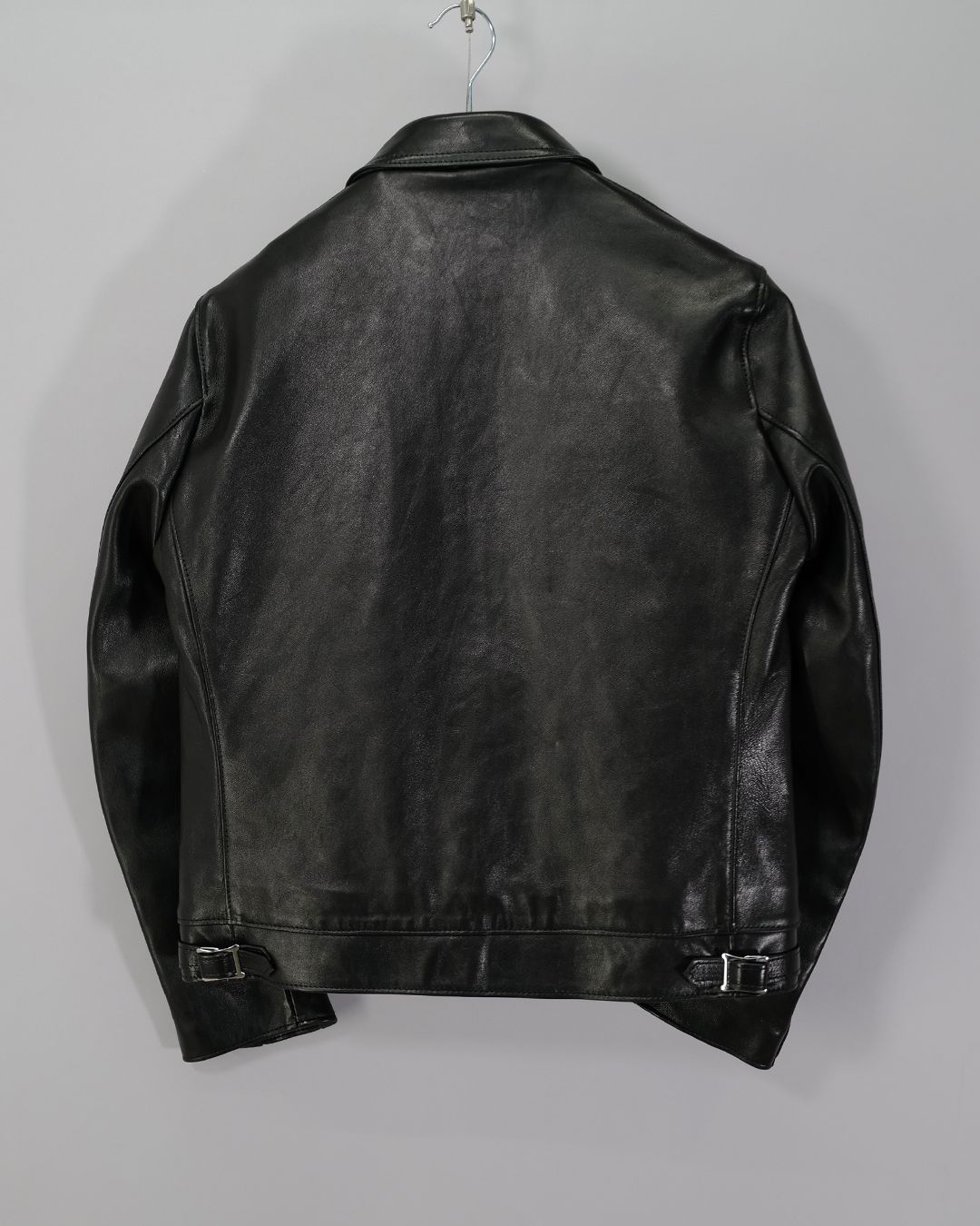 Dominator -ドミネーター- 【Slim-Fit】   (シープレザー / 裏地:タータンチェック / ベージュジップ)Black