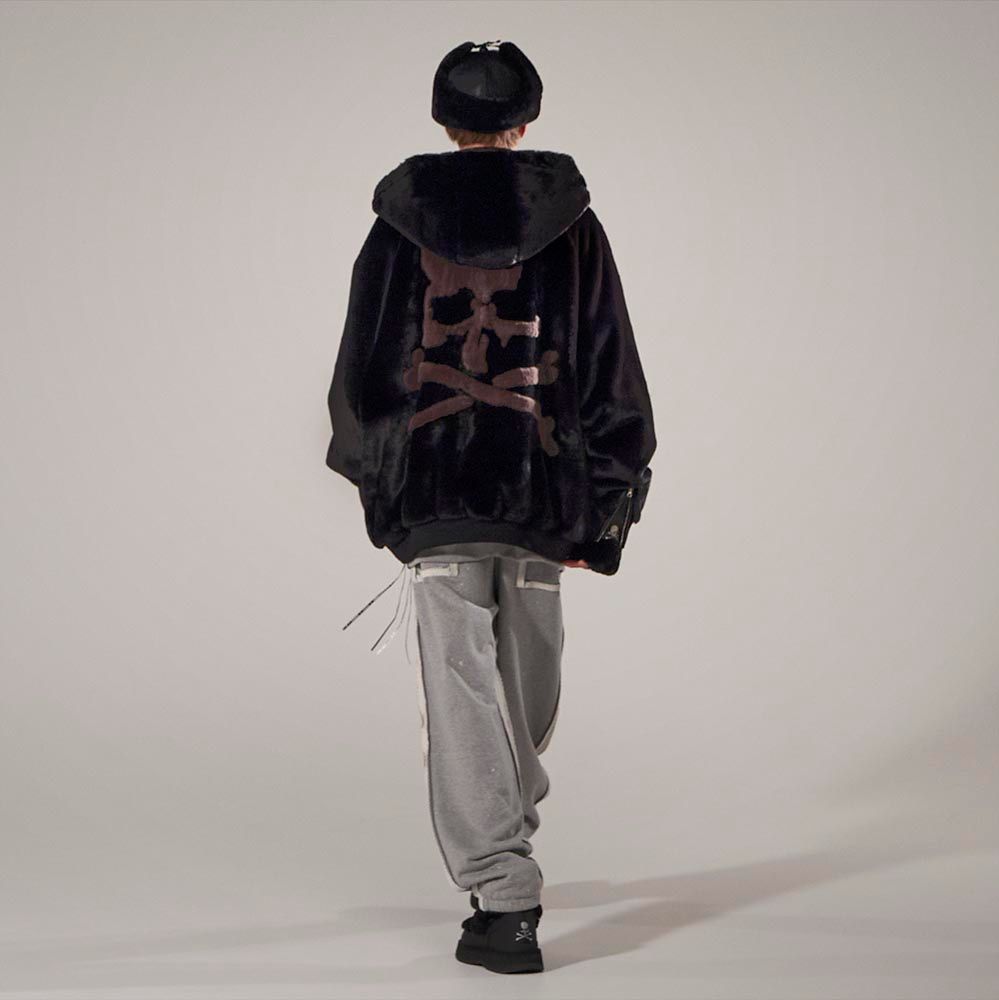 【MASTERMIND WORLD】 CUT-OFF SWEATPANTS  TOP GRAY