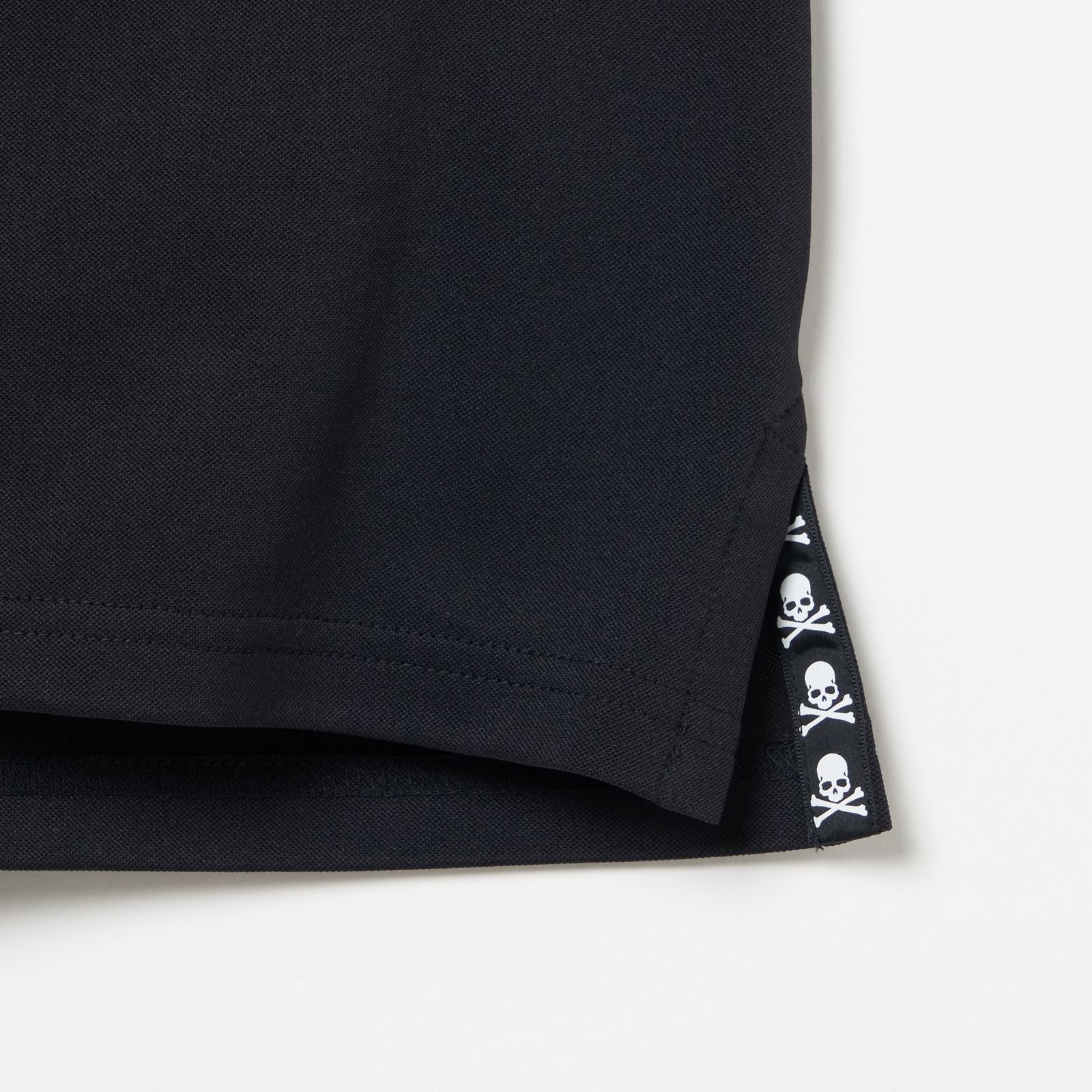xMOONRAKERS 半袖Tシャツ [REGULAR FIT]
