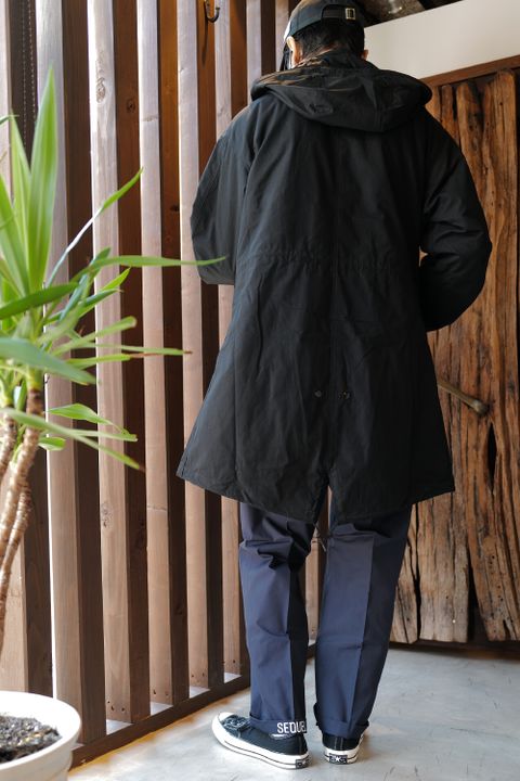 防寒性の高いSEQUELのFISHTAIL JACKET