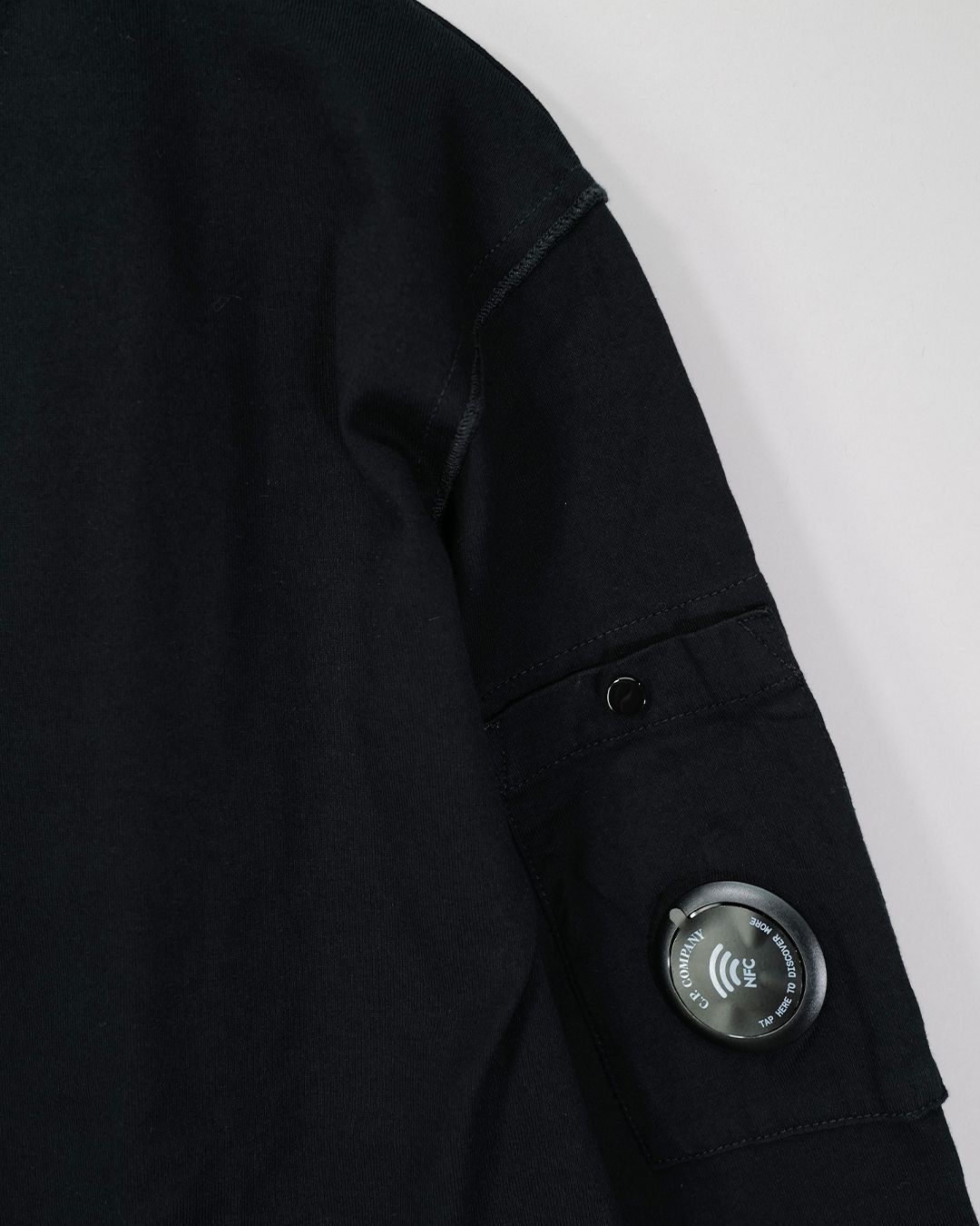 30/2 Mercerized Jersey Twisted Long Sleeve Lens T-Shirt BLACK
