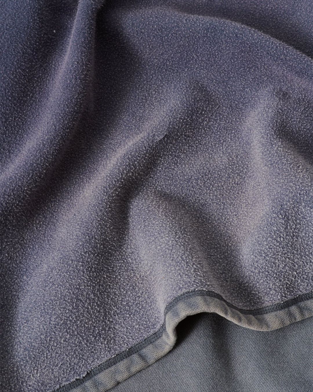 DOUBLE LOCK U NECK  Grape Alloy Star Fleece