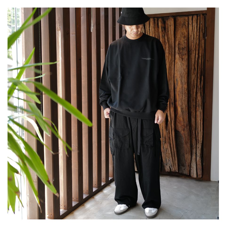 Y-3 - LOGO CREW Black | River