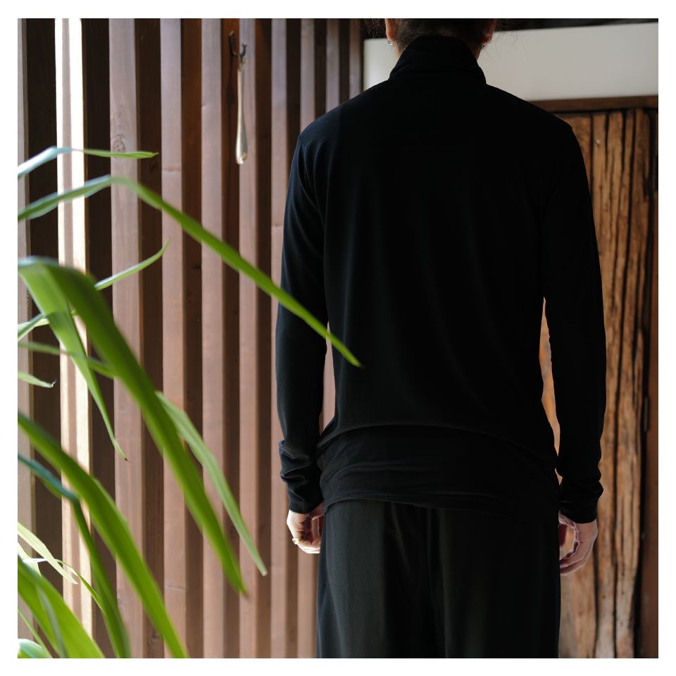 ウールジャージータートルネック[BLACK]