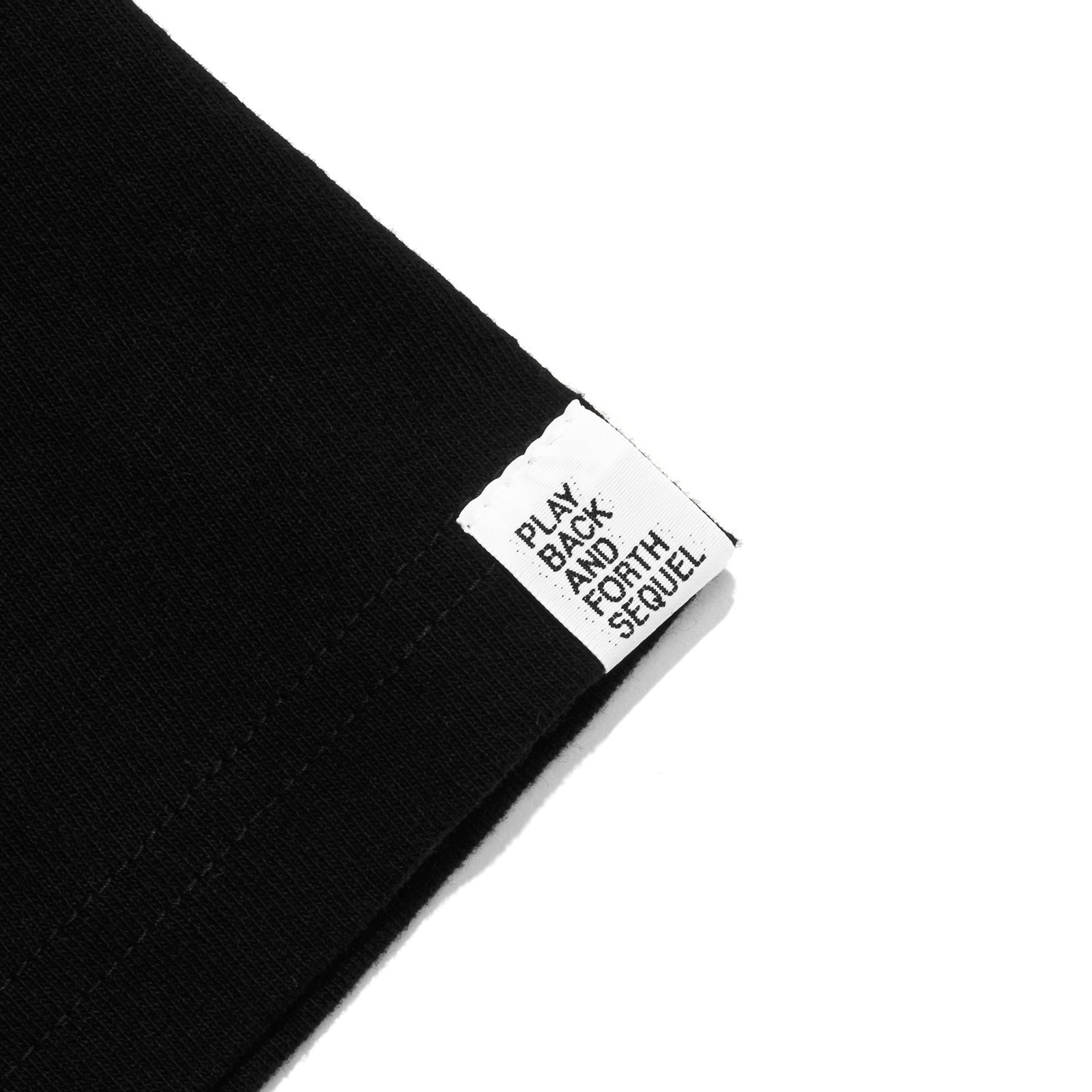 T-SHIRT  [BLACK]