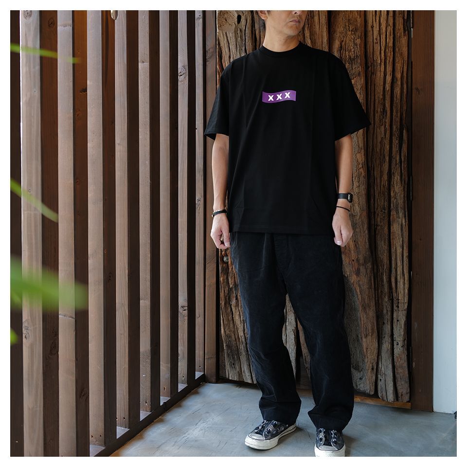 GOD SELECTION XXX - A25-DNST-01 T-SHIRT BLACK | River