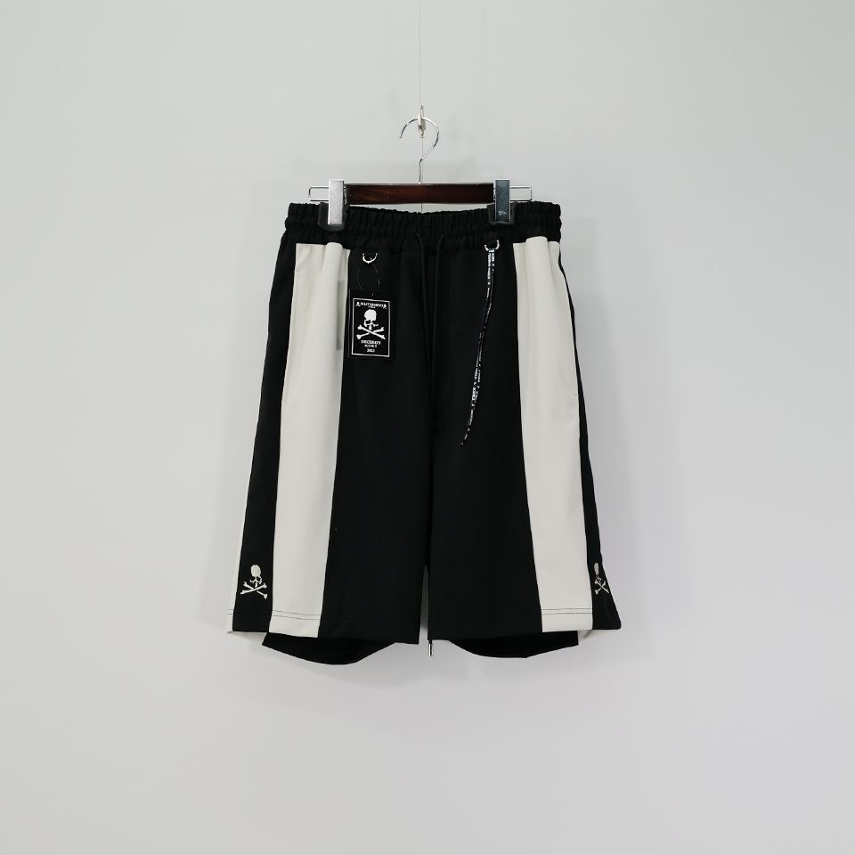 【MASTERMIND WORLD】 SIDE LINE TRACK SHORTS BLACK x