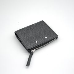 4ステッチ フリップフラップ ウォレット <ブラック>