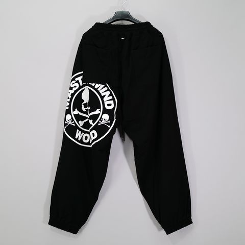 【MASTERMIND WORLD】 JUMBO SWEATPANTS BLACK