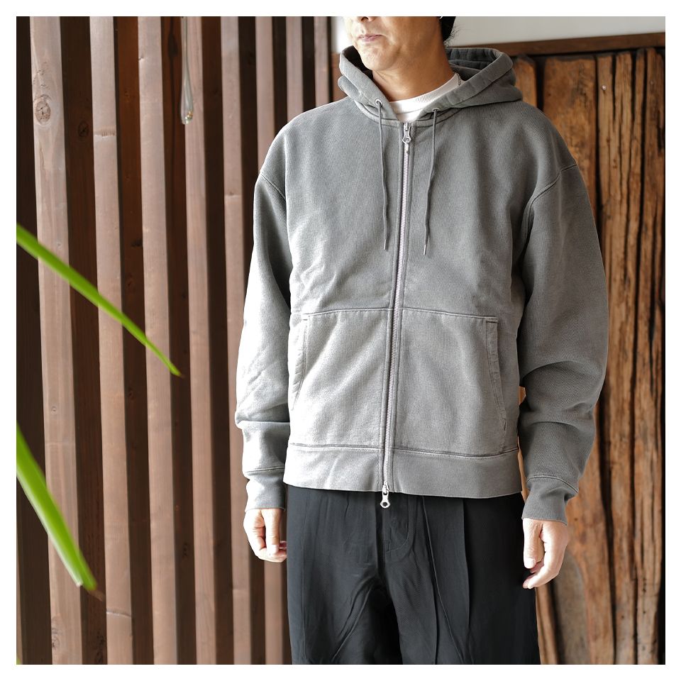 RASCAL HOOD   Worn Black Hefty Fleece