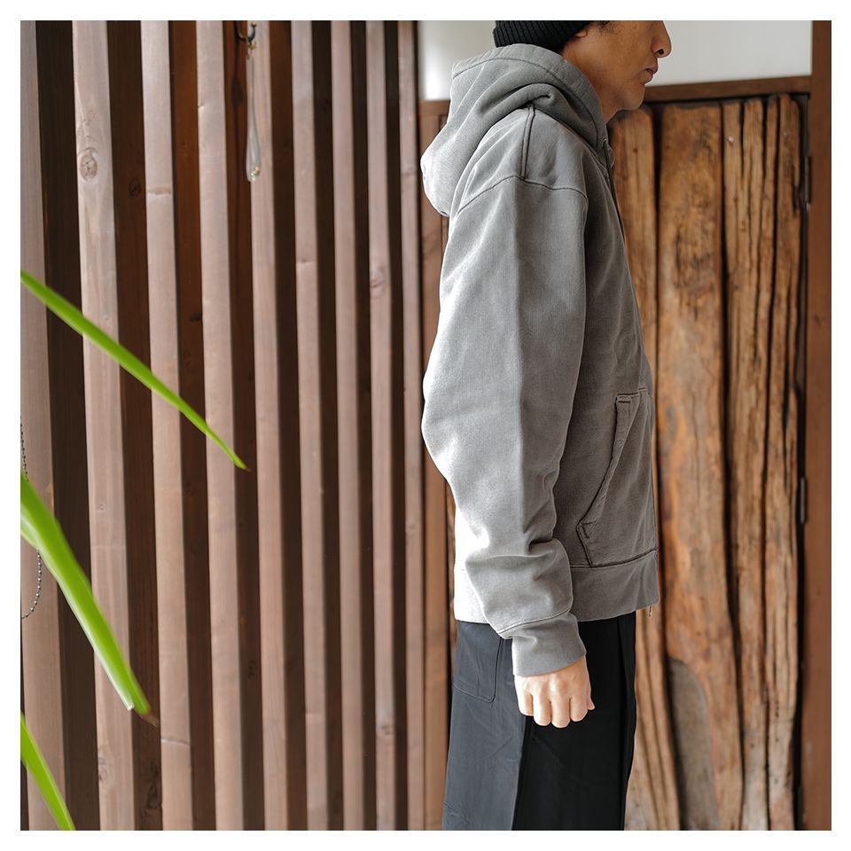 RASCAL HOOD   Worn Black Hefty Fleece