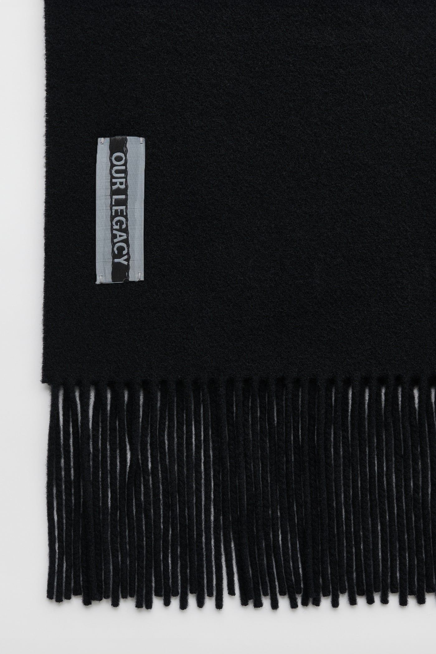 ESTATE SCARF   Black Double Wool