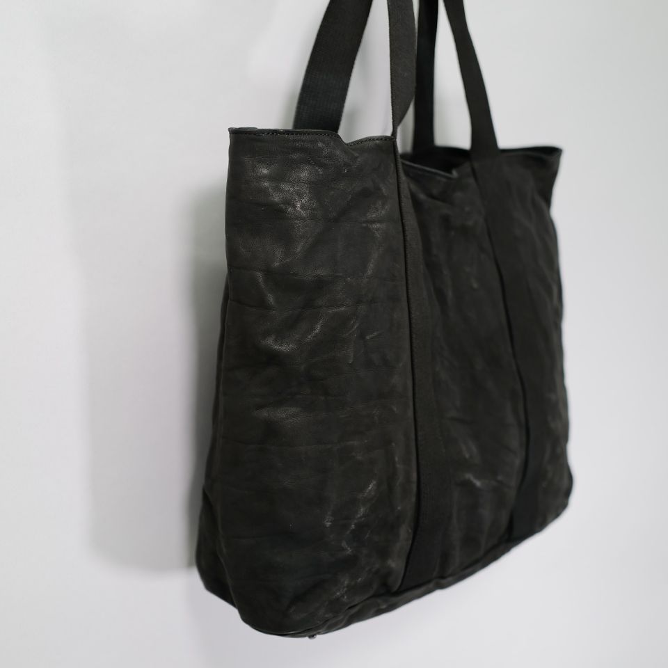 ISAMU KATAYAMA BACKLASH - ダブルショルダー製品染め EASY TOTE BAG Black | River