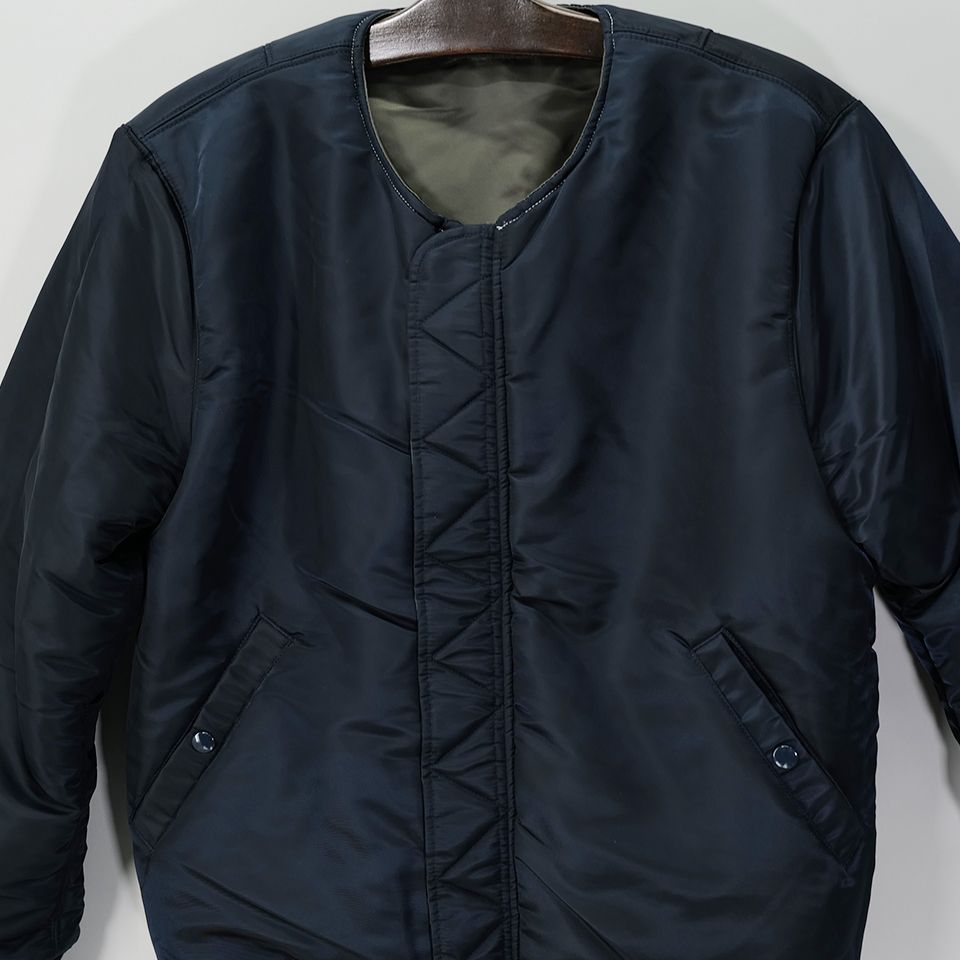 ISAMU KATAYAMA BACKLASH - xx ALPHA INDUSTRIES REVERSIBLE MA-1 Gray