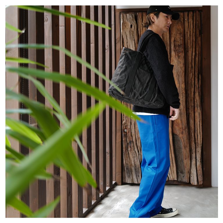 ISAMU KATAYAMA BACKLASH - ダブルショルダー製品染め EASY TOTE BAG  