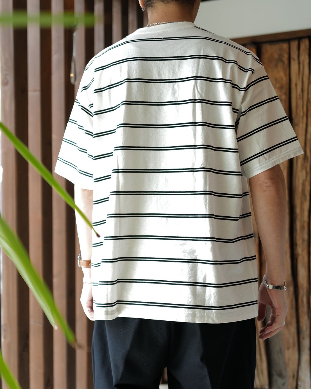 BORDER T-SHIRT  [WHITE x BLACK]