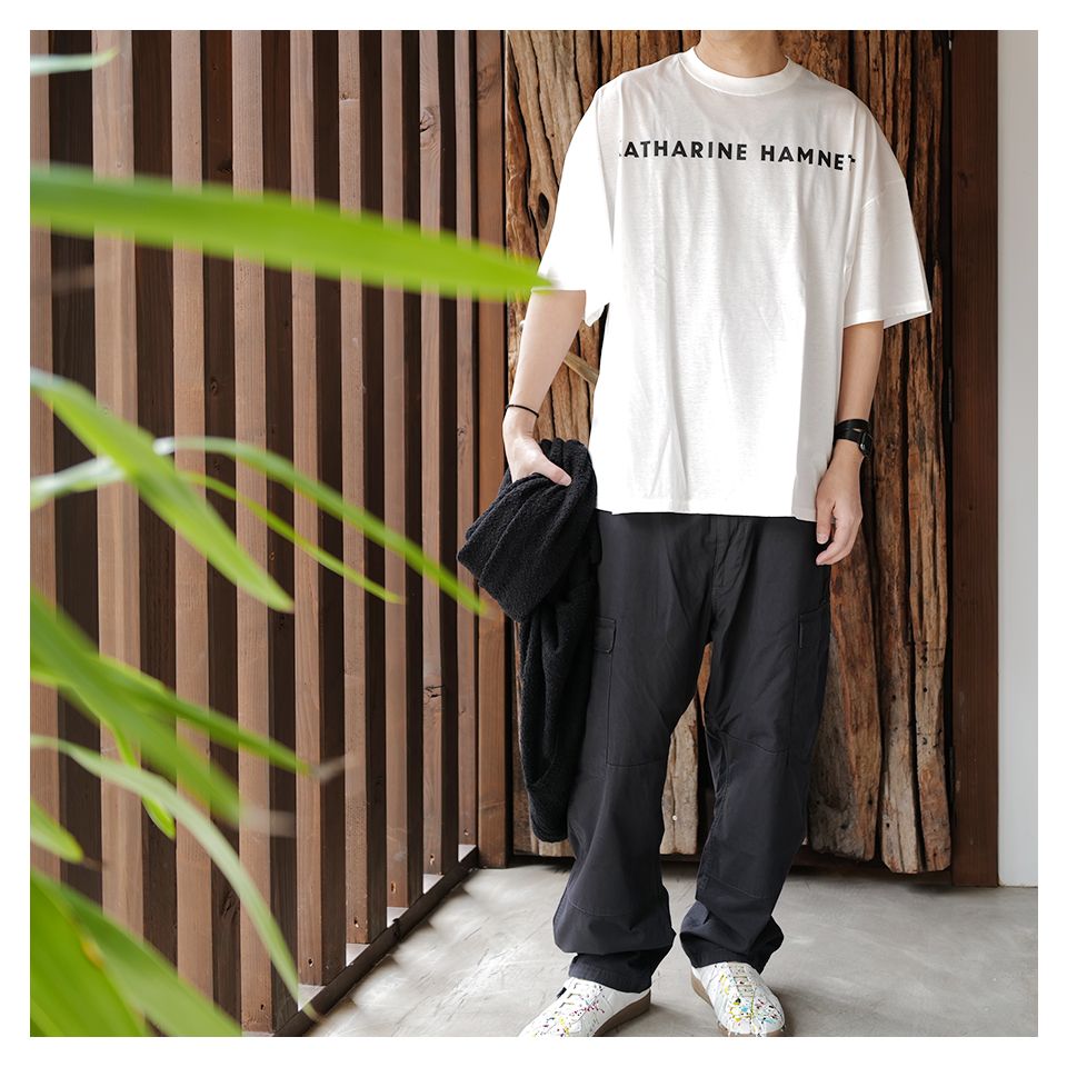 KATHARINE HAMNETT - LOGO OVERSIZED TEE White | River KATHARINE HAMNETT - LOGO OVERSIZED TEE White | River