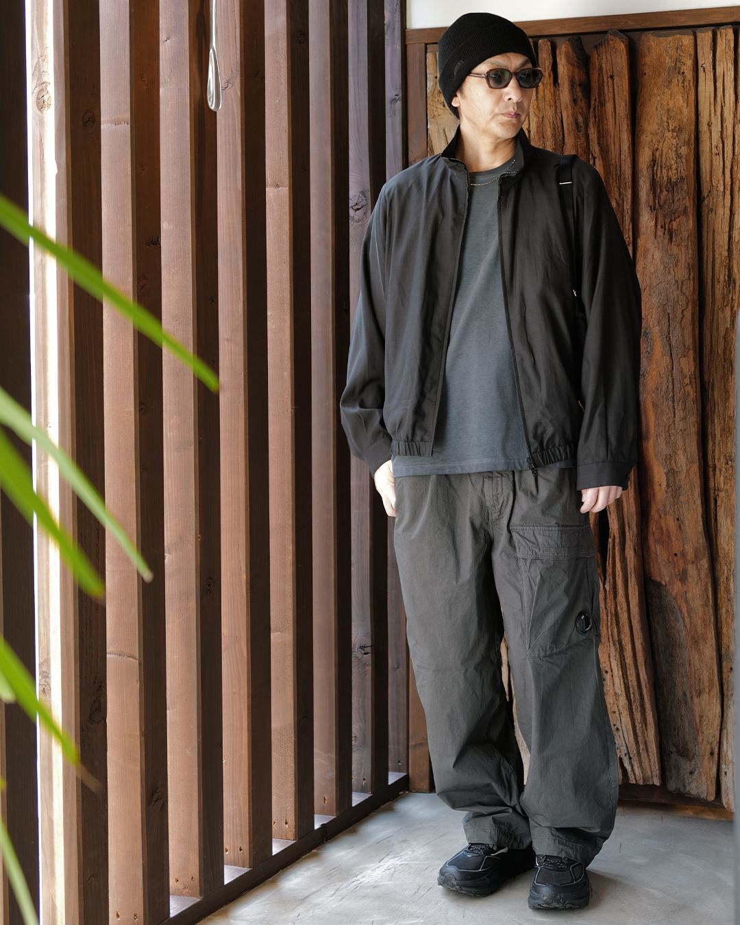 MICRO-REPS BOXY CARGO PANTS Gunmetal