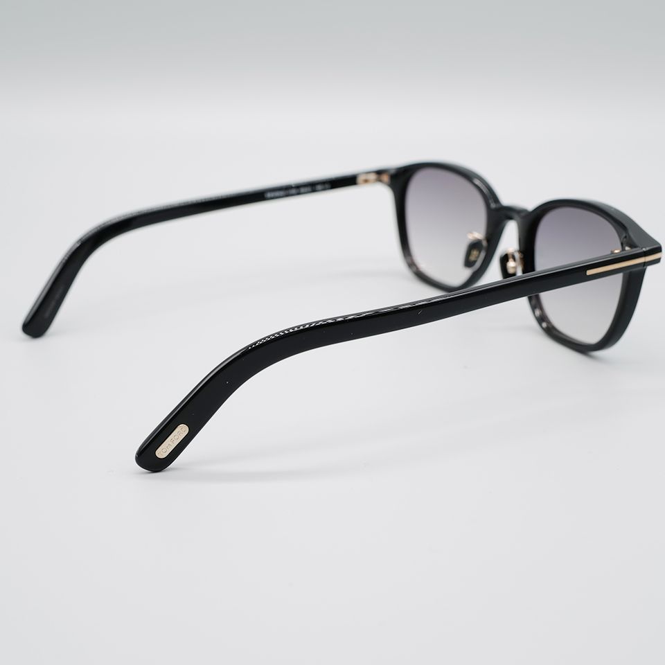 サングラス TOM FORD Tom Ford - FT1210 5956E - 56E (FT1210 5956E 56E) TOM FORD EYEWEAR - FT1149-D-5056E / サングラス / アジアン