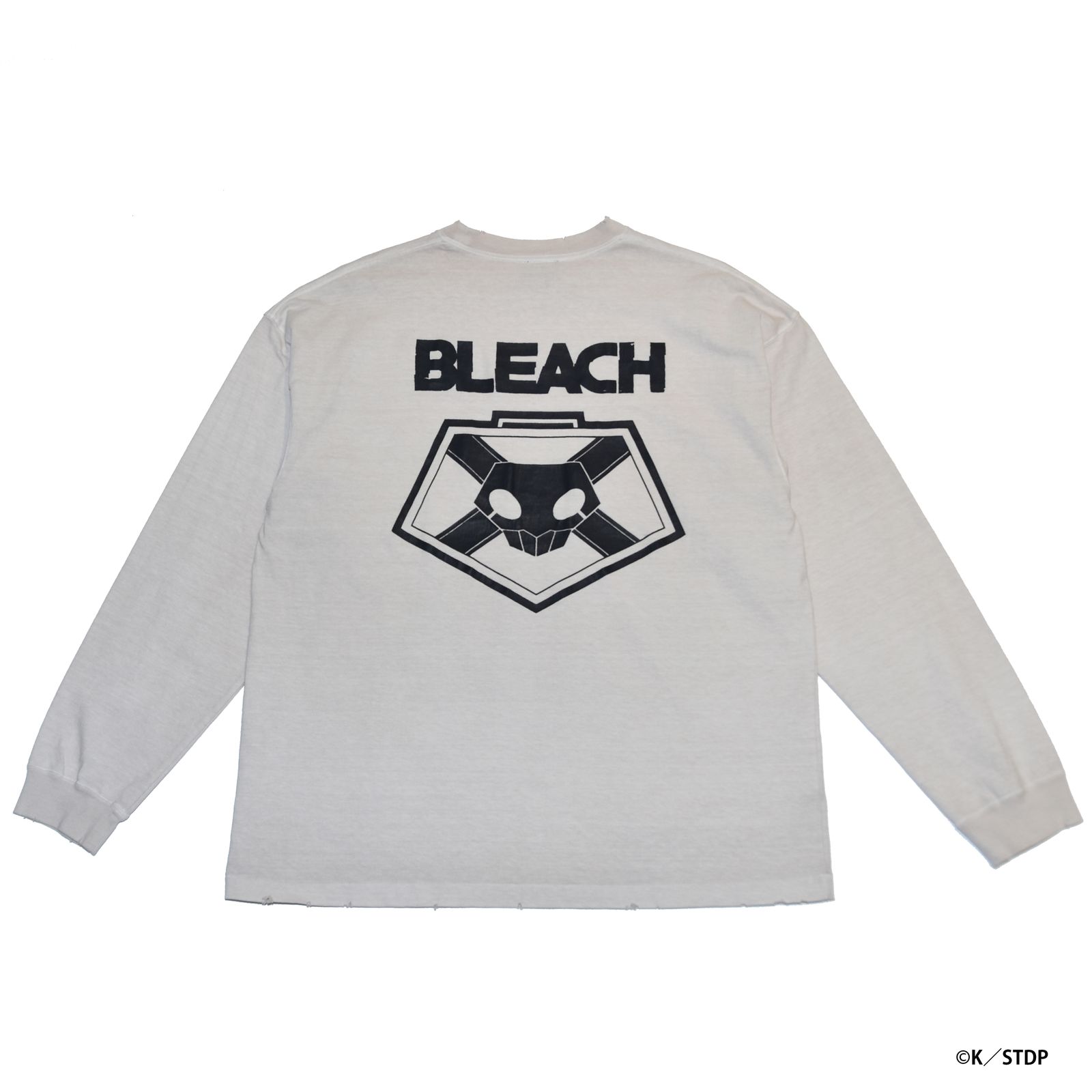 TBLM24AM002 BLEACH L/S T-Shirt (ICHIGO) White