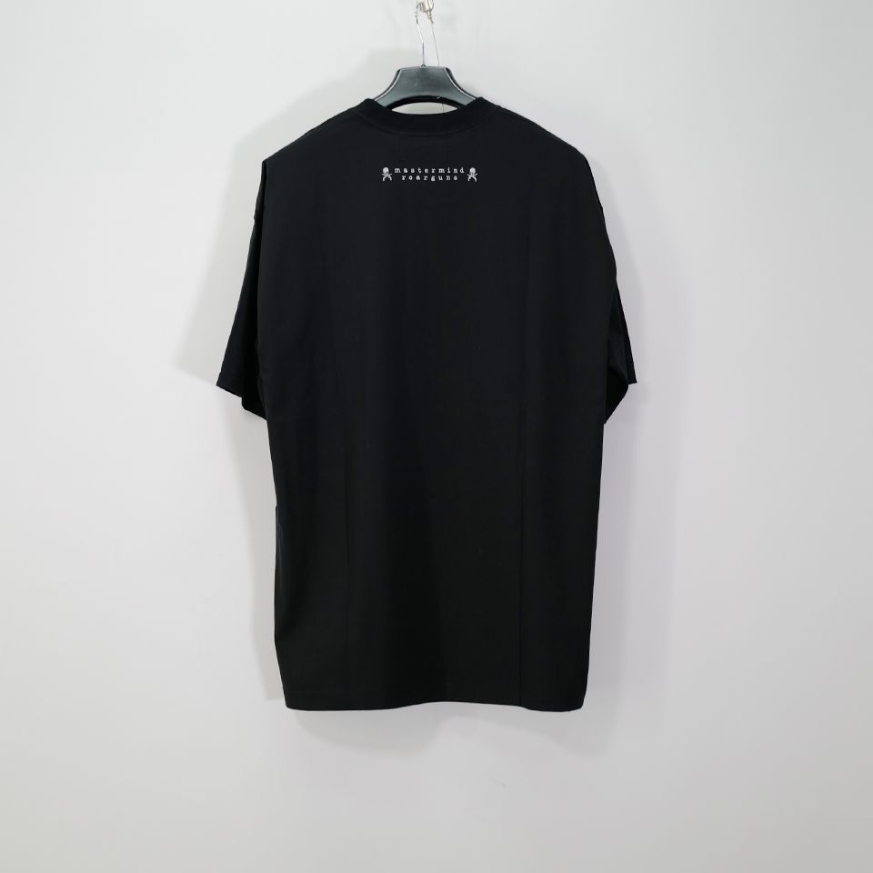 mastermind JAPAN - 【MASTERMINDWORLD】 x roarguns SS TEE | River