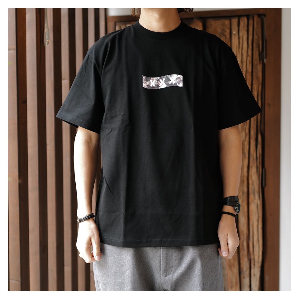 GOD SELECTION XXX - GX-A25-ST-05 T-SHIRT BLACK | River