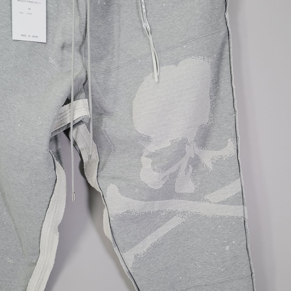 【MASTERMIND WORLD】 CUT-OFF SWEATPANTS  TOP GRAY