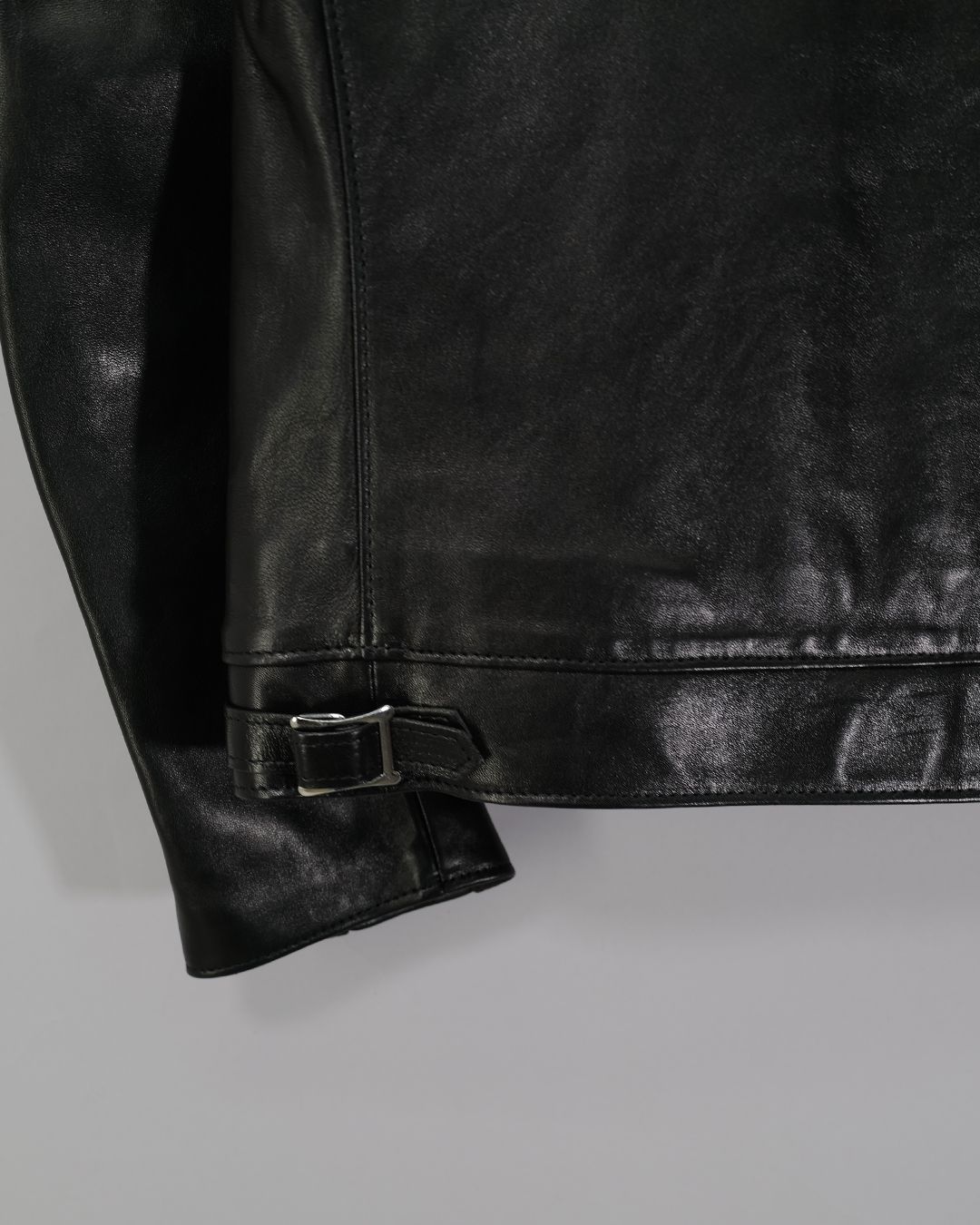 Dominator -ドミネーター- 【Slim-Fit】   (シープレザー / 裏地:タータンチェック / ベージュジップ)Black