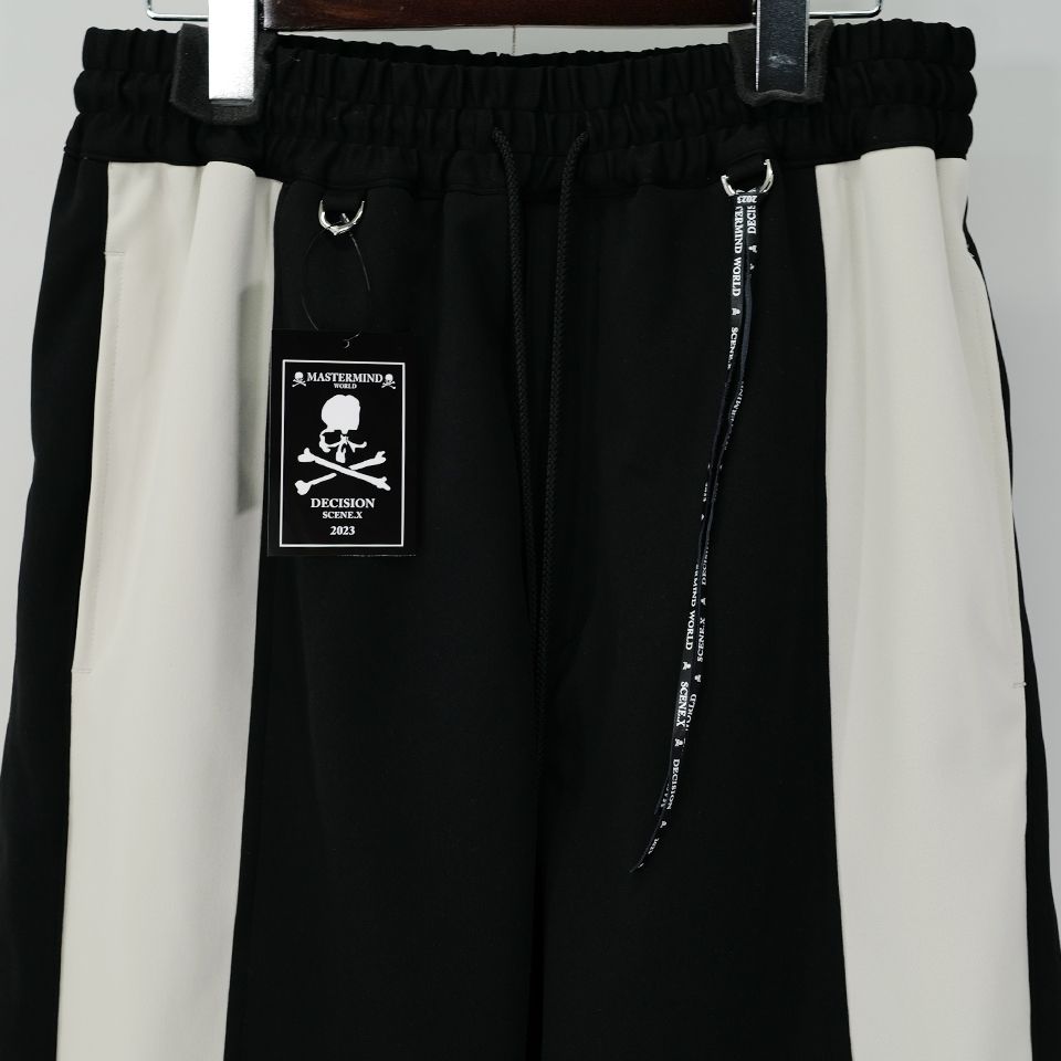 mastermind JAPAN - 【MASTERMIND WORLD】 SIDE LINE TRACK SHORTS