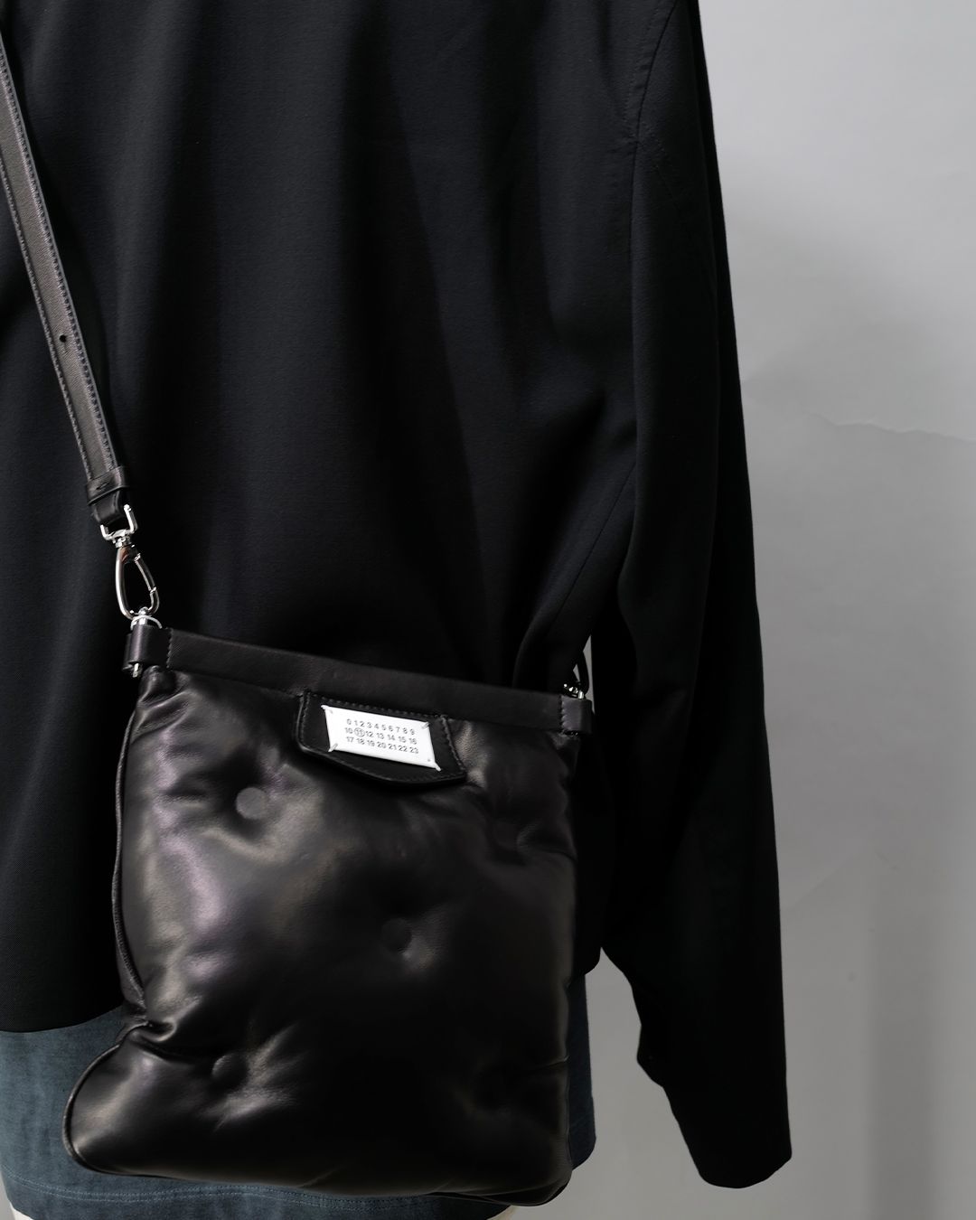 「グラム スラム」フラップポケットバッグ / Black