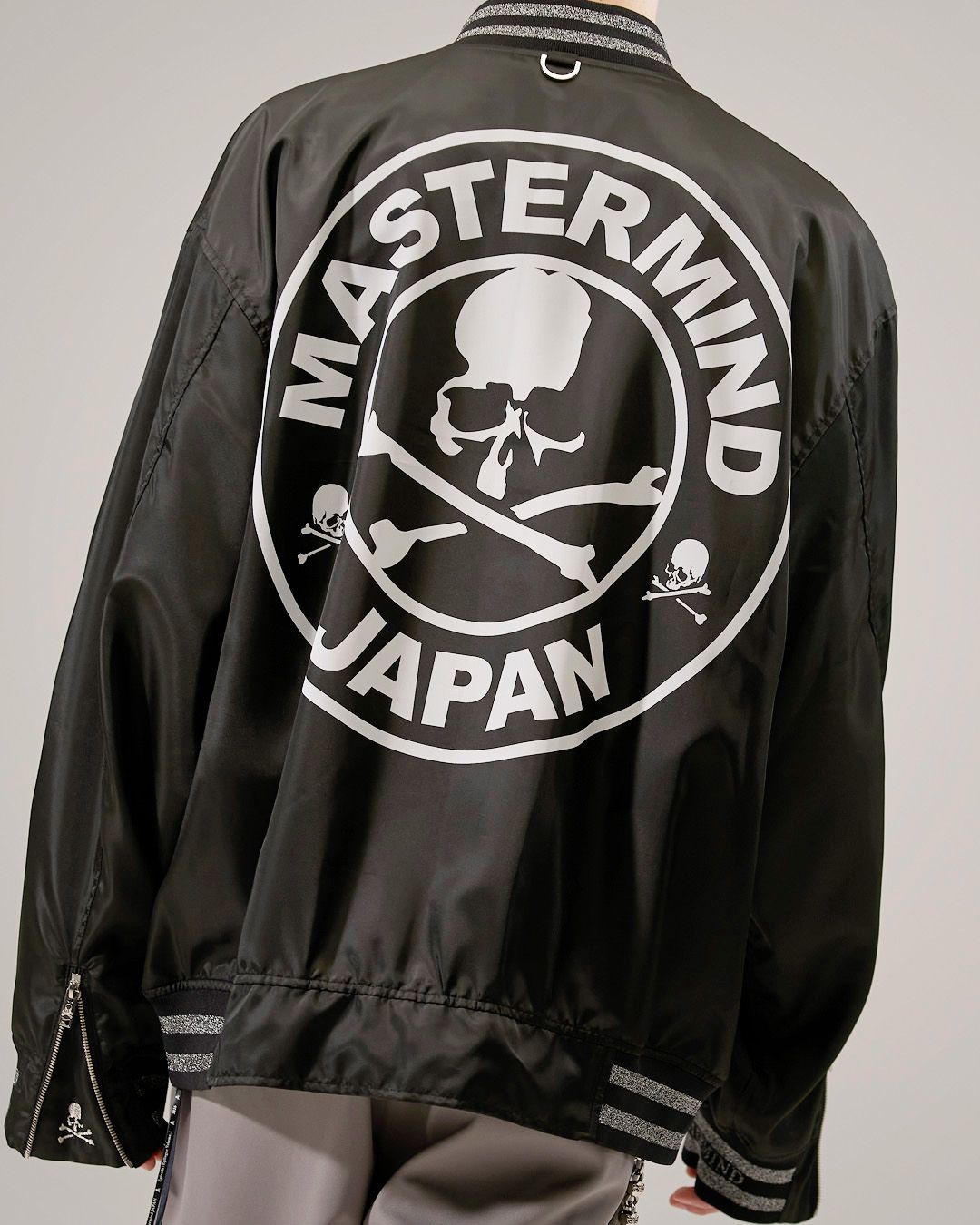 【mastermind JAPAN】 VERSITY JACKET  Black