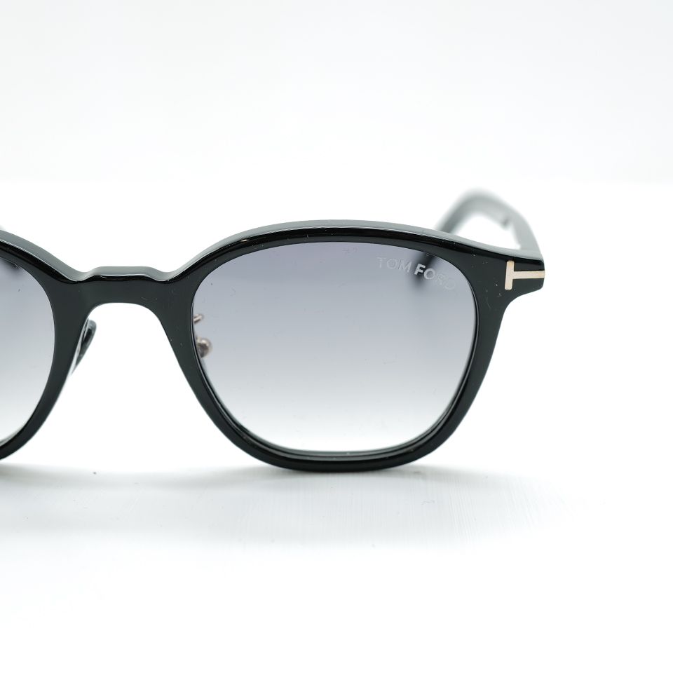 TOM FORD EYEWEAR - FT0978-D-4901B / サングラス / アジアンフィット