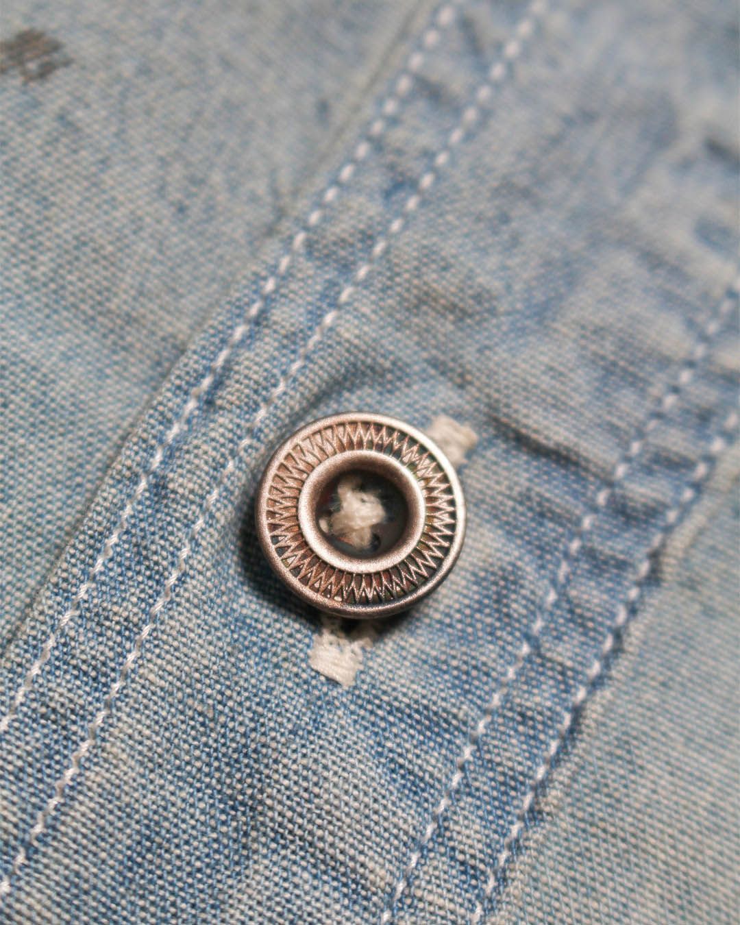 BWU-MBCS / METAL BUTTON CHAMBRAY SHIRT