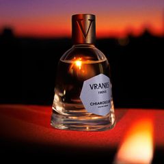 Eau de Parfum Chiaroscuro オードパルファム〈キアロスクーロ〉