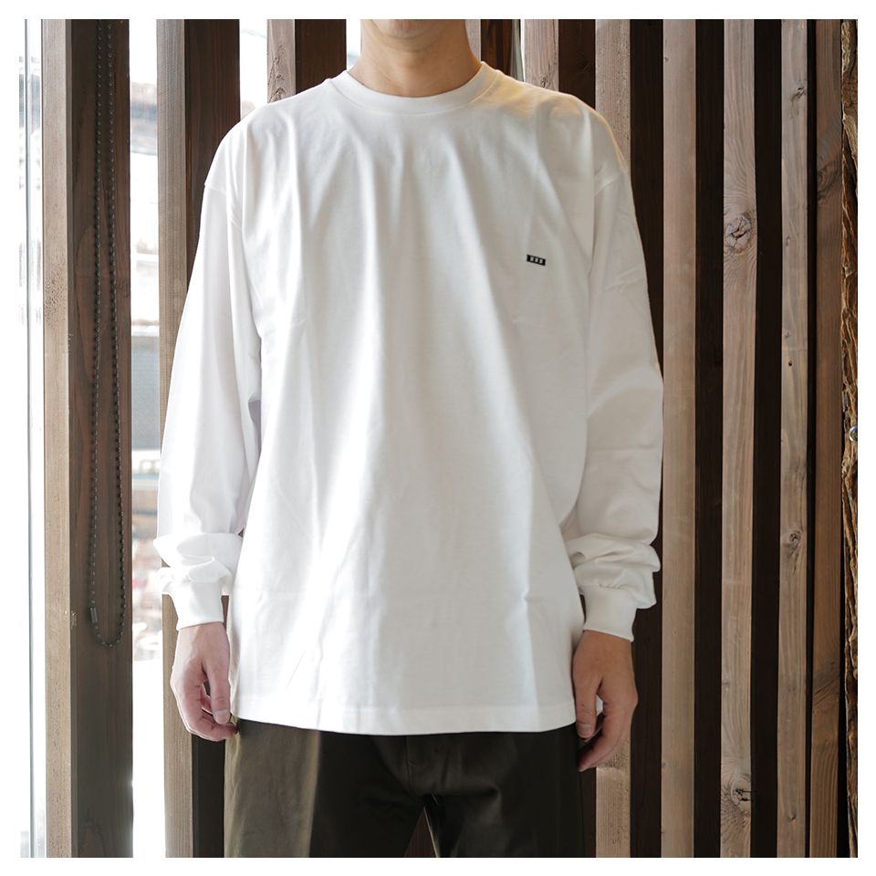 GOD SELECTION XXX - GX-A24-LT-04 LONG SLEEVE T-SHIRT WHITE | River